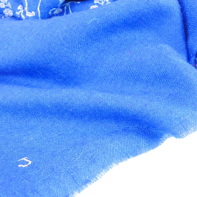 カシミヤ 手織り ストール｜一品モノ｜ジャリ 手刺繍 パシュミナ｜生地：ブルー（青）｜刺繍：青色/ピンク色