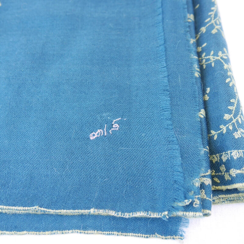 カシミヤ 手織り ストール｜ジャアリ 手刺繍 パシュミナ｜生地：ターコイズブルー｜刺繍（1色）：クリーム色